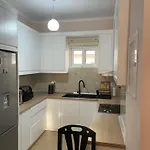 Sarsed Home, 아파트 Sarandë