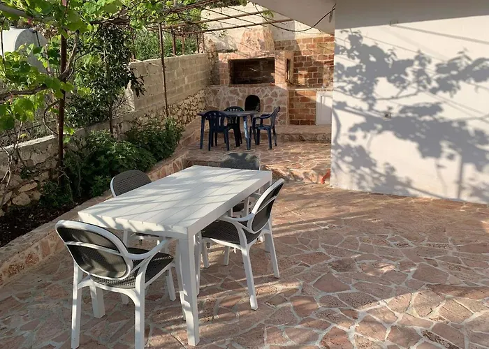 Apartament Sarsed Home,