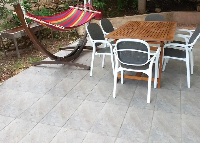 Apartament Sarsed Home,