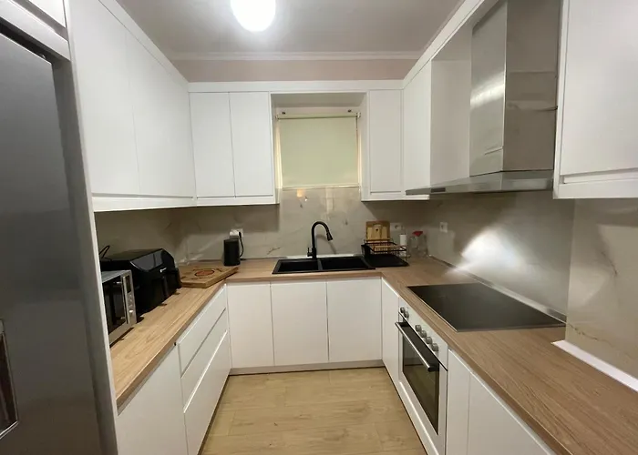 Sarsed Home, Saranda